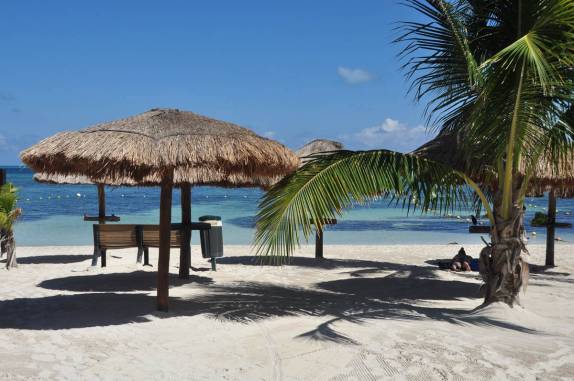 Praia em Cancún, no sul do México